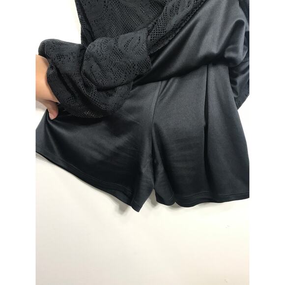 Lilly Pulitzer Jasleen Mini Black Wrap Lace Romper Dress Shorts Womens XS Resort - Picture 11 of 16